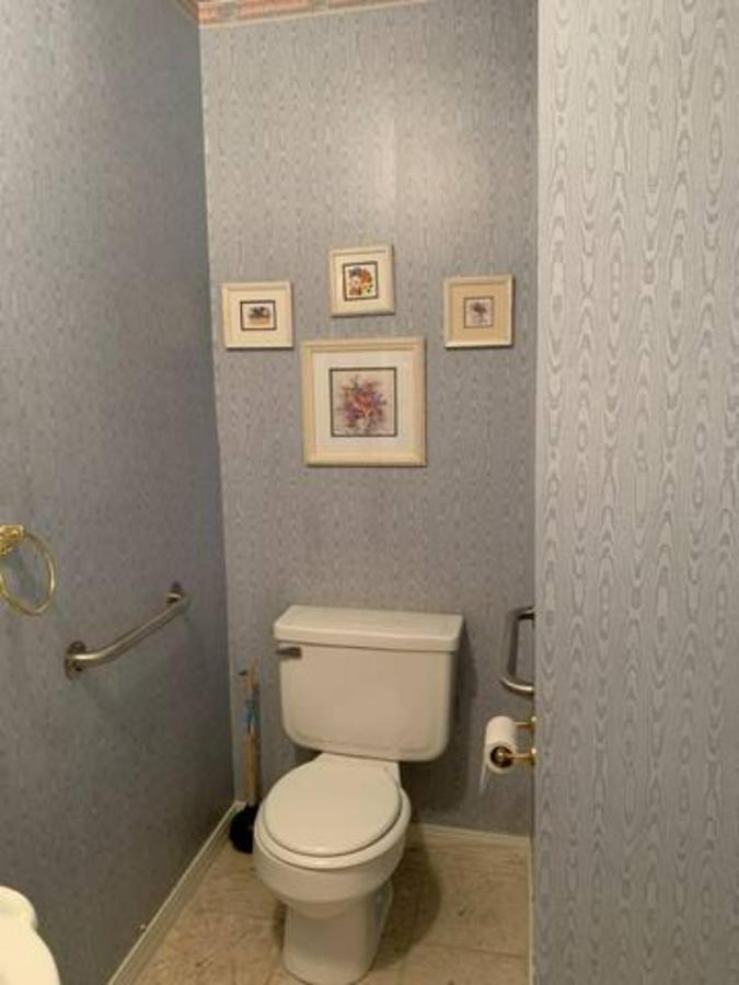 Dickey House Bed And Breakfast Marshfield Екстериор снимка